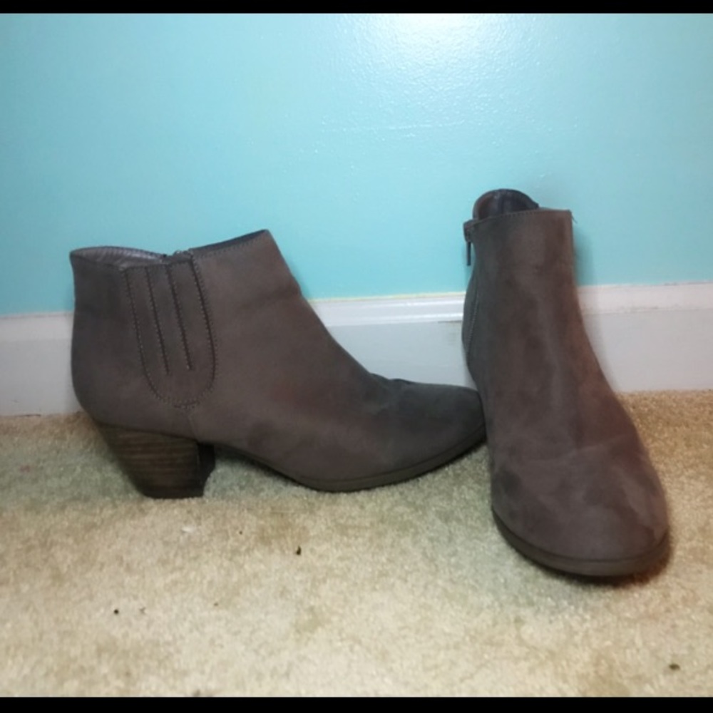Tan Brown Booties!